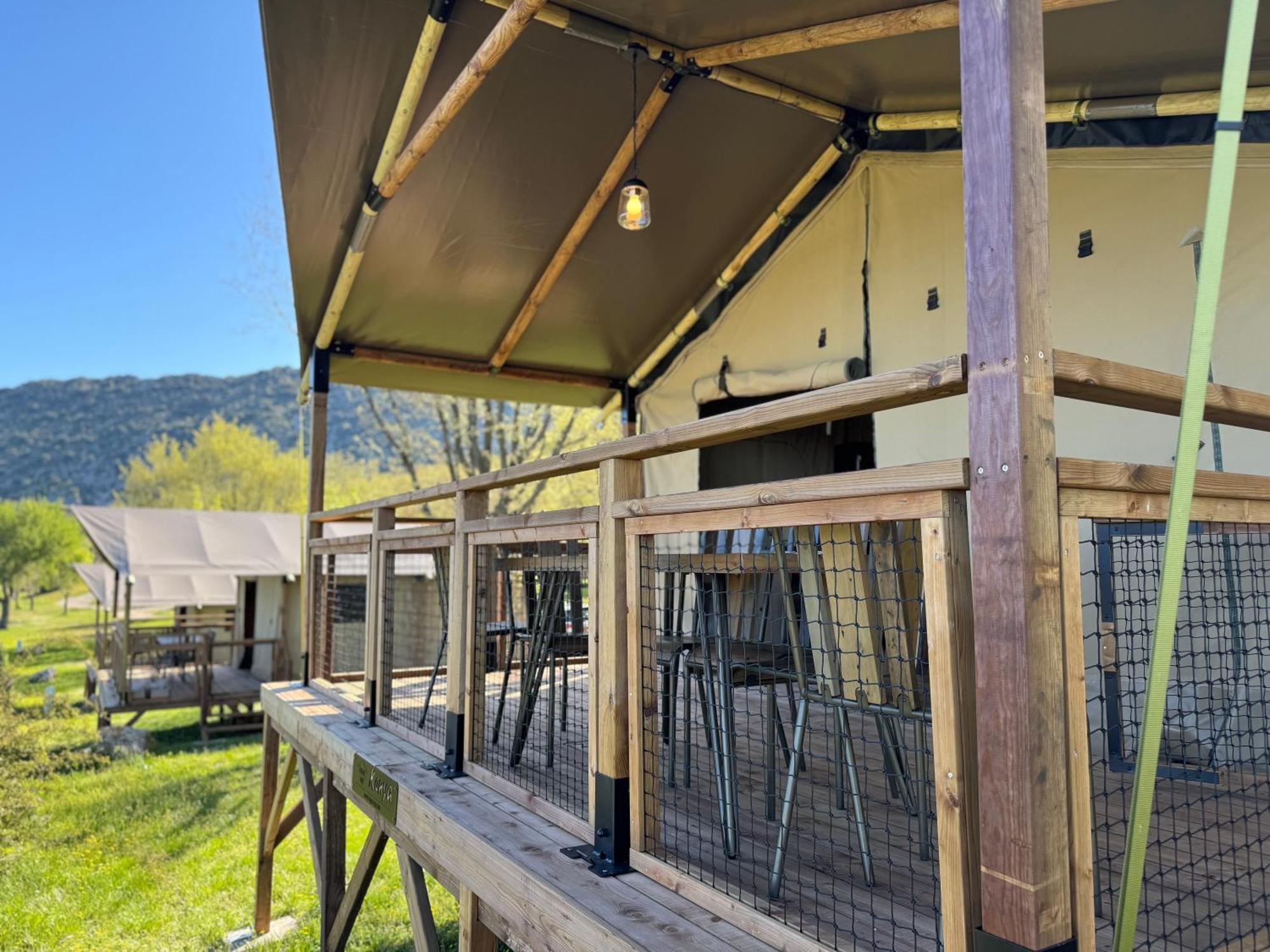 Campasun Camping De L'Aigle Aiguines Esterno foto
